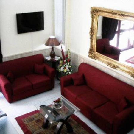 Hotel New Baby Касерта Екстериор снимка